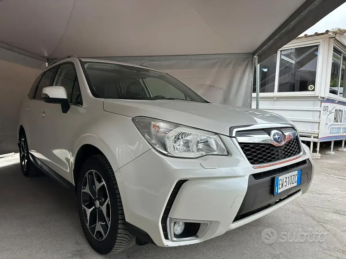 Usata Subaru Forester 147 CV (108 kW) 2014 Bianco SUV
