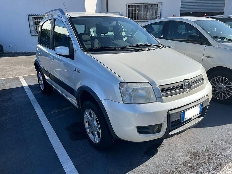 Usata Fiat Panda 4x4 60 CV (44 kW) 2009 Other Utilitaria