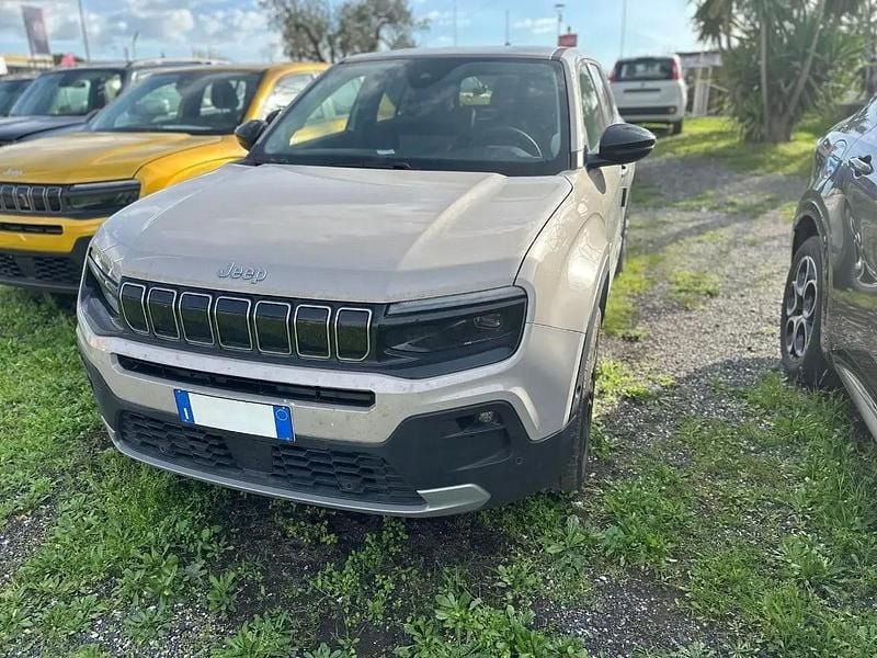 Usata Jeep Avenger Summit 110 CV (80 kW) 2025 Grigio SUV