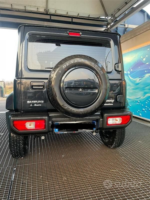 Usata Suzuki Jimny 2023 Nero SUV