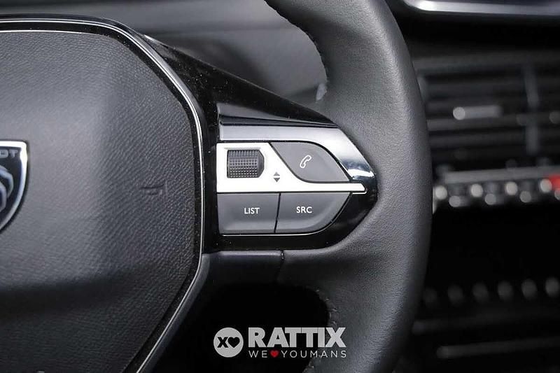 Usata Peugeot 208 Allure 101 CV (74 kW) 2025 Grigio Utilitaria