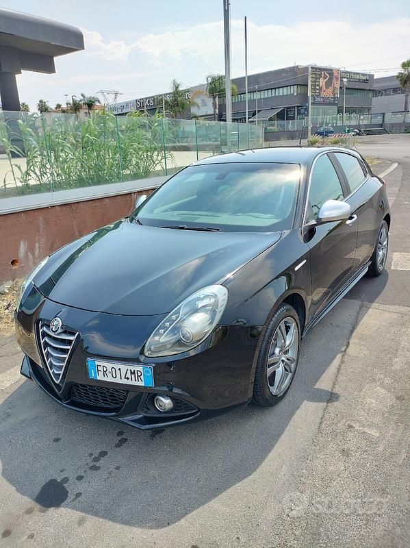 Usata Alfa Romeo Giulietta Sprint 150 CV (110 kW) 2016 Nero Utilitaria
