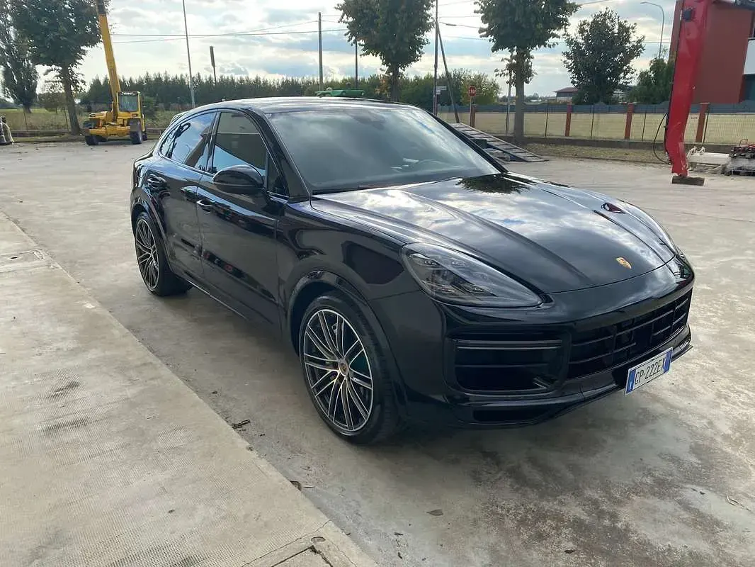 Usata Porsche Cayenne Turbo 549 CV (403 kW) 2020 Nero SUV