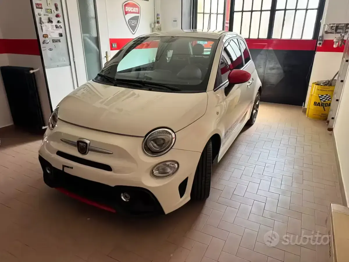 Usata Abarth 595 145 CV (106 kW) 2016 Bianco Berlina