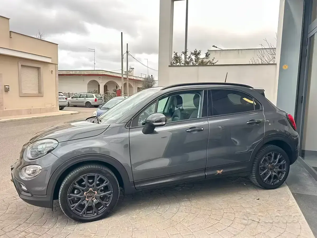 Usata Fiat 500X Cross 120 CV (88 kW) 2017 Grigio SUV