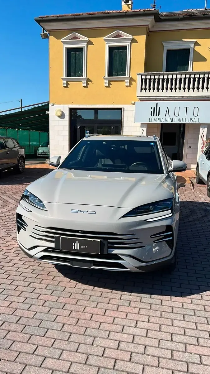 Usata BYD Seal 97 CV (71 kW) 2025 Grigio Berlina