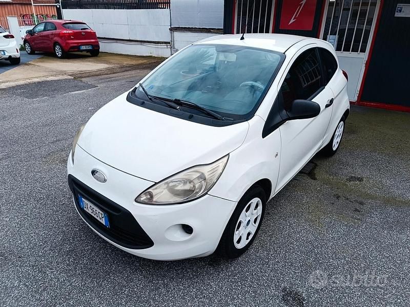 Usata Ford Ka Titanium 69 CV (50 kW) 2009 Bianco Utilitaria