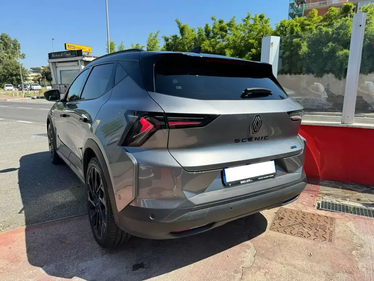 Usata Renault Scenic E-Tech Esprit Alpine 55 kW (75 CV) 2025 Grigio SUV