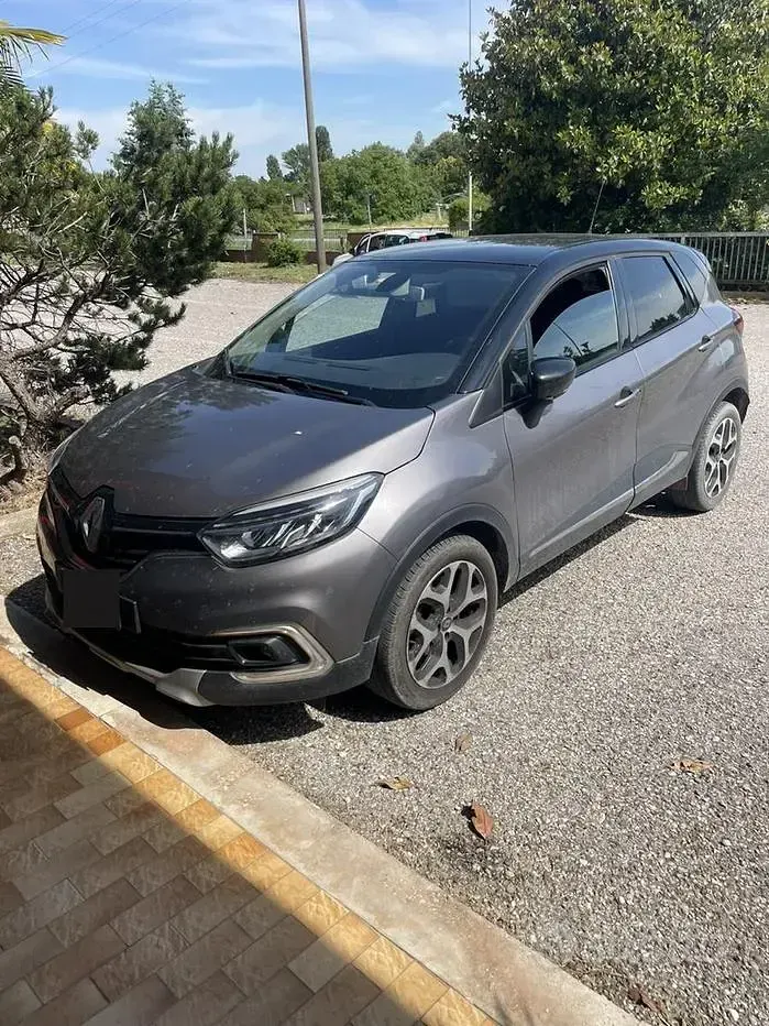 Usata Renault Captur 90 CV (66 kW) 2018 SUV