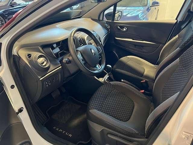Usata Renault Captur Intens 91 CV (66 kW) 2018 Bianco SUV