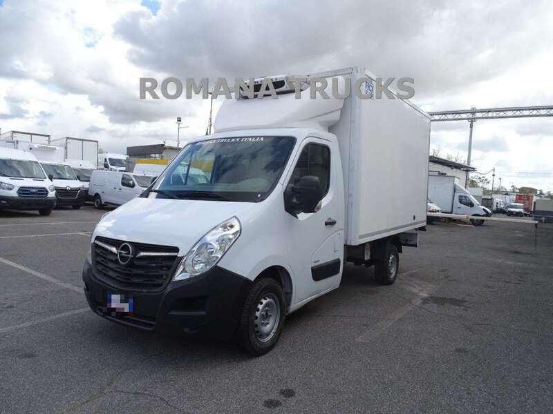 Bianco pastello Usata 2018 Opel Movano Furgone | 15.400 € (Molto cara) - Immagine 1/4