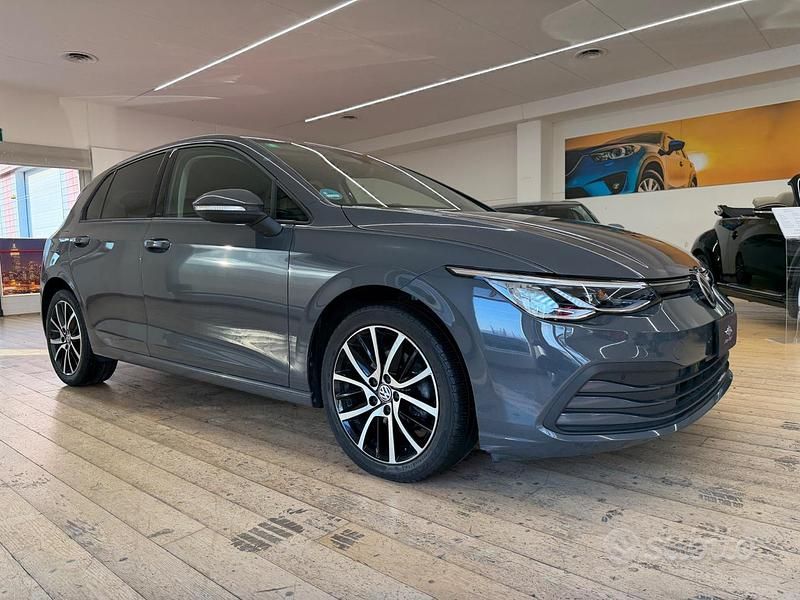 Usata VW Golf VII Sport 150 CV (110 kW) 2020 Grigio Berlina