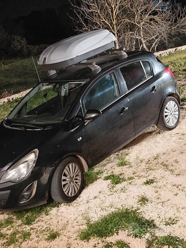 Usata Opel Corsa 2014 Nero Utilitaria