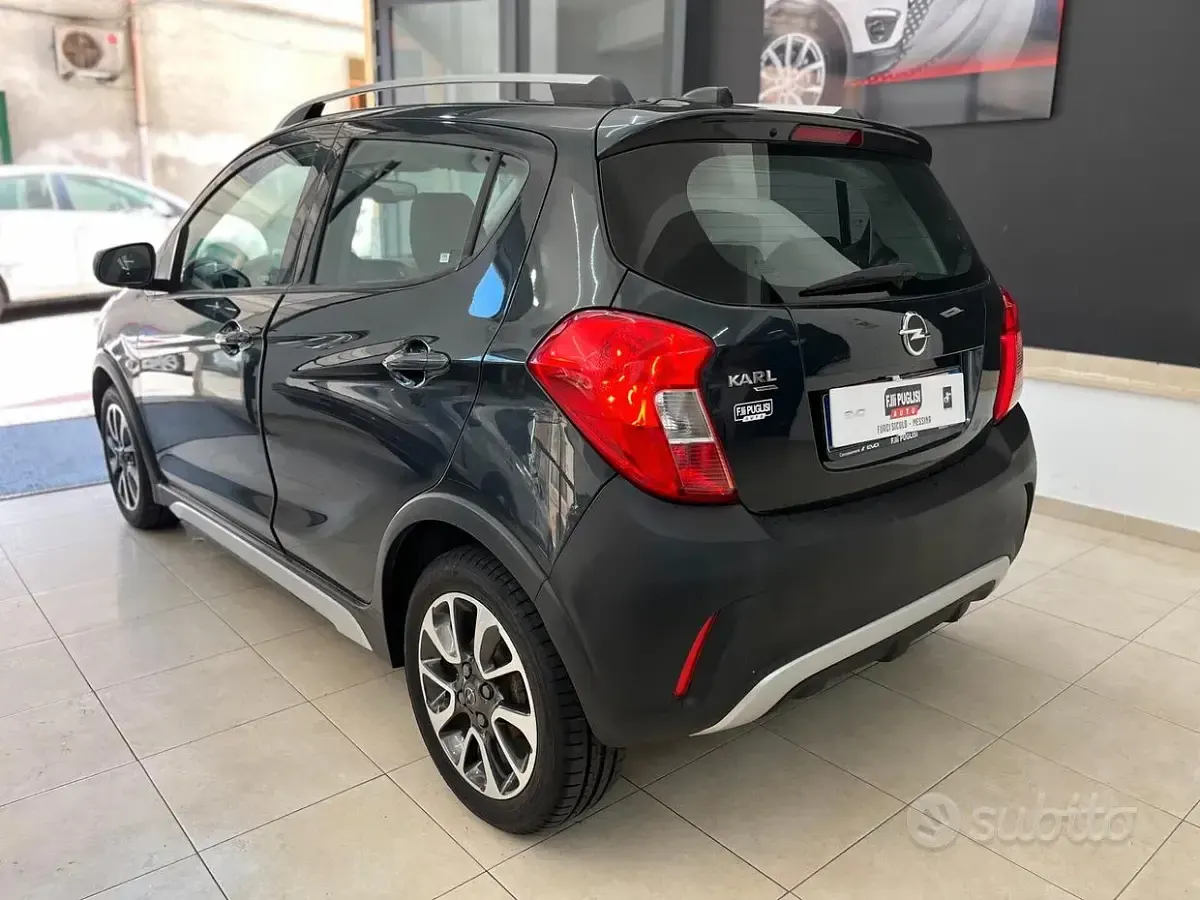 Usata Opel Karl Rocks 73 CV (53 kW) 2018 Grigio Utilitaria