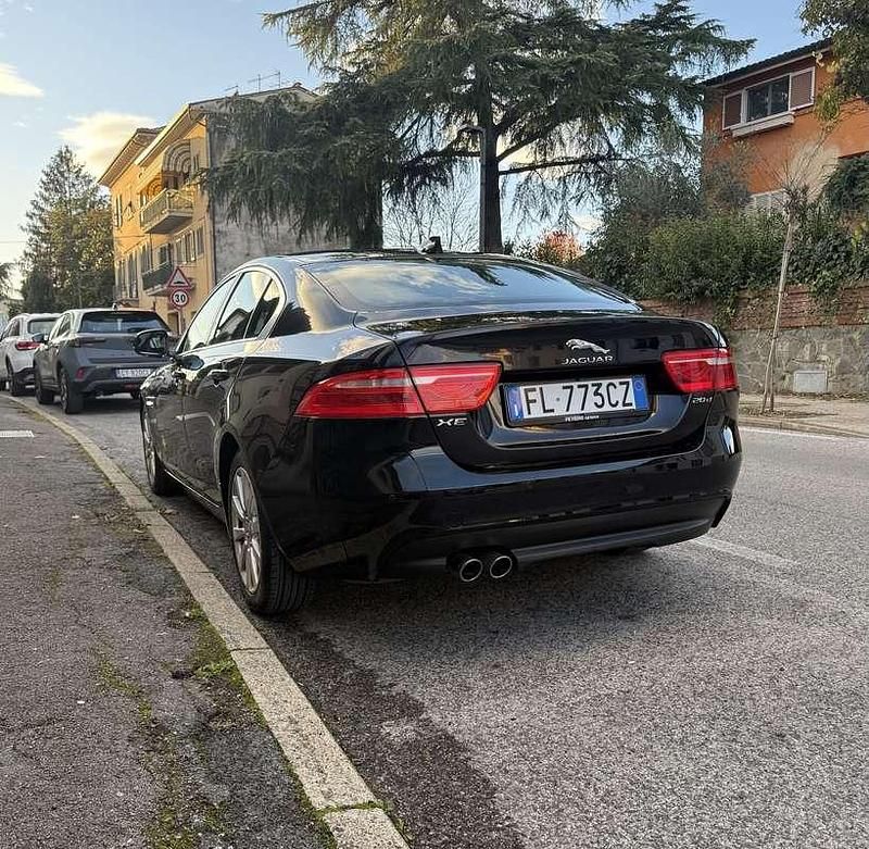 Usata Jaguar XE Pure 179 CV (131 kW) 2017 Berlina