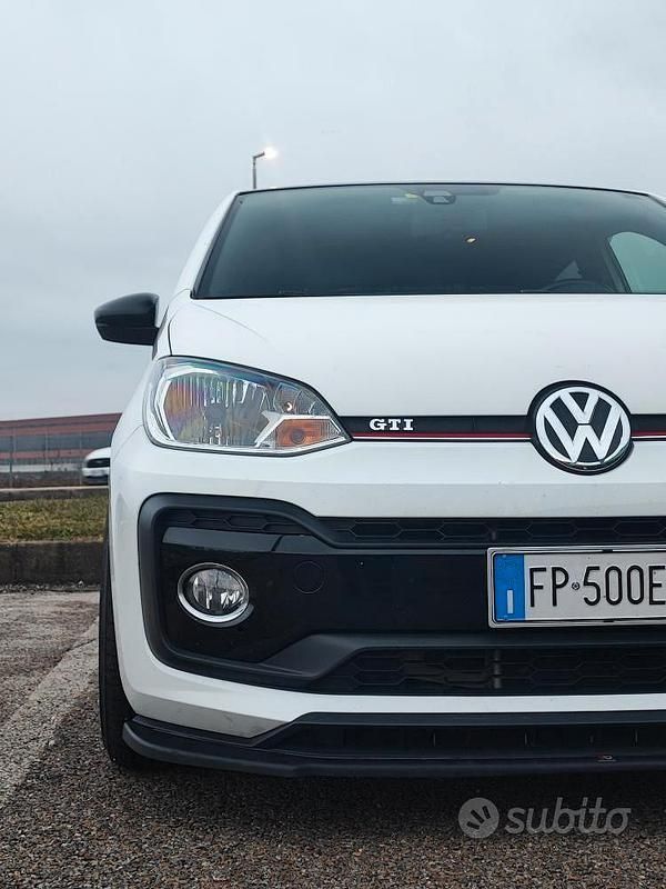 Usata VW up! GTI 160 CV (117 kW) 2018 Bianco Utilitaria
