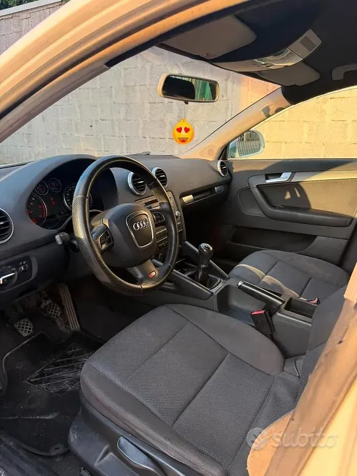 Usata Audi A3 Comfort 90 CV (66 kW) 2010 Bianco Utilitaria