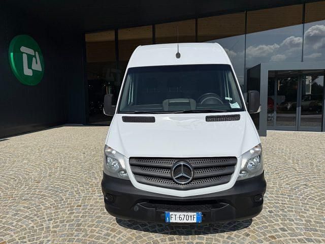 Usata Mercedes Sprinter 143 CV (105 kW) 2019 Bianco(met.) Furgone