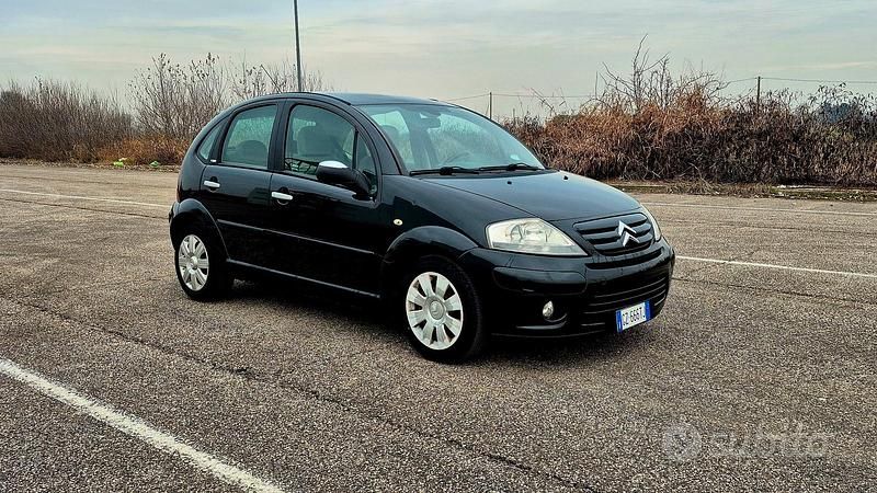 Nero Usata 2007 Citroën C3 Due volumi | 2900 € (Buon prezzo) - Immagine 1/4