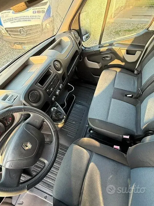 Usata Renault Master 125 CV (91 kW) 2014 Bianco Furgone