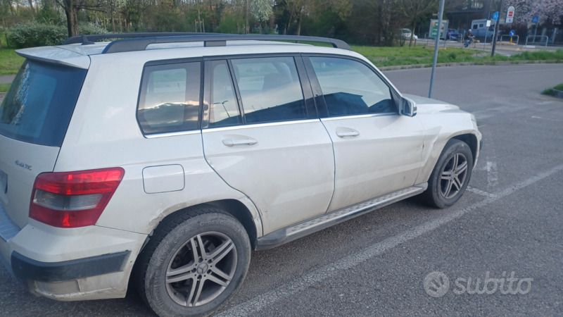 Usata Mercedes GLK320 Chrome 224 CV (164 kW) 2008 Bianco SUV