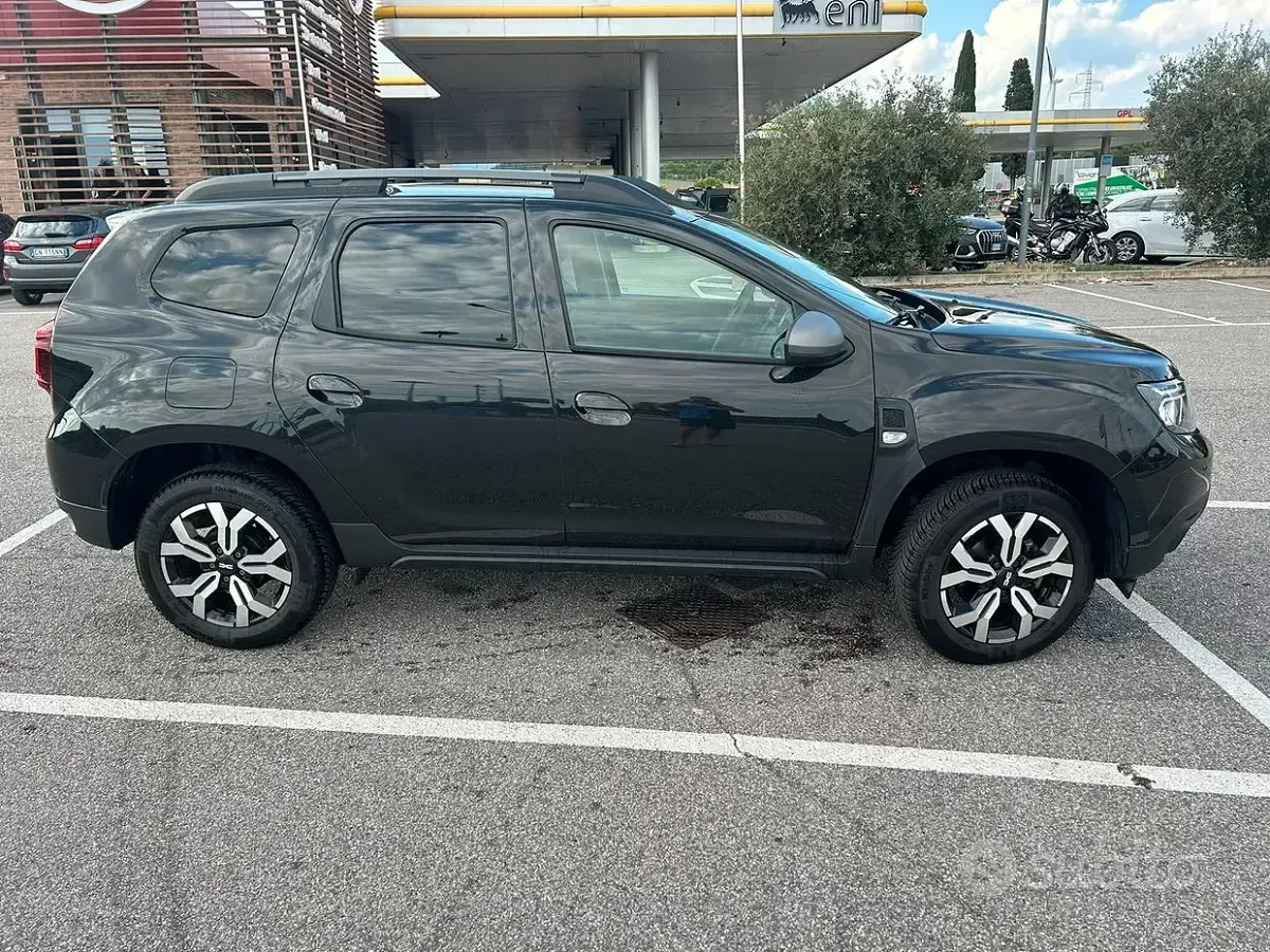 Usata Dacia Duster 116 CV (85 kW) 2023 Nero SUV