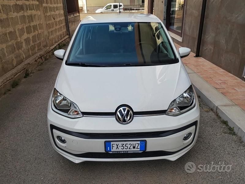 Usata VW up! 67 CV (49 kW) 2019 Bianco Utilitaria