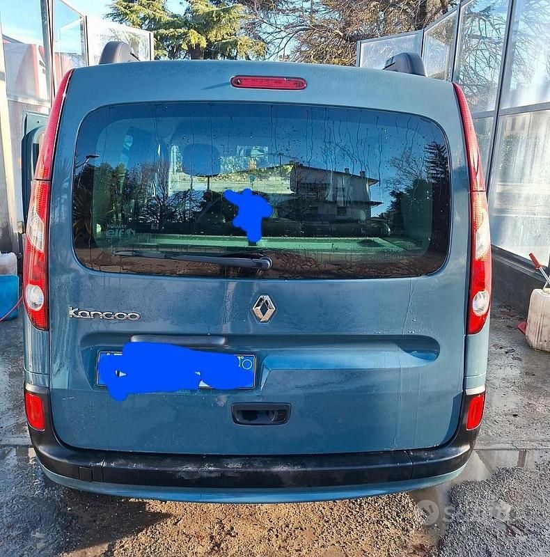 Usata Renault Kangoo 65 CV (47 kW) 2010 Blu Monovolume