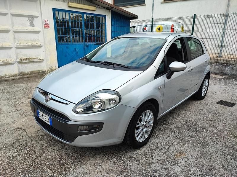 Usata Fiat Punto Evo 129 CV (94 kW) 2011 Argento Utilitaria