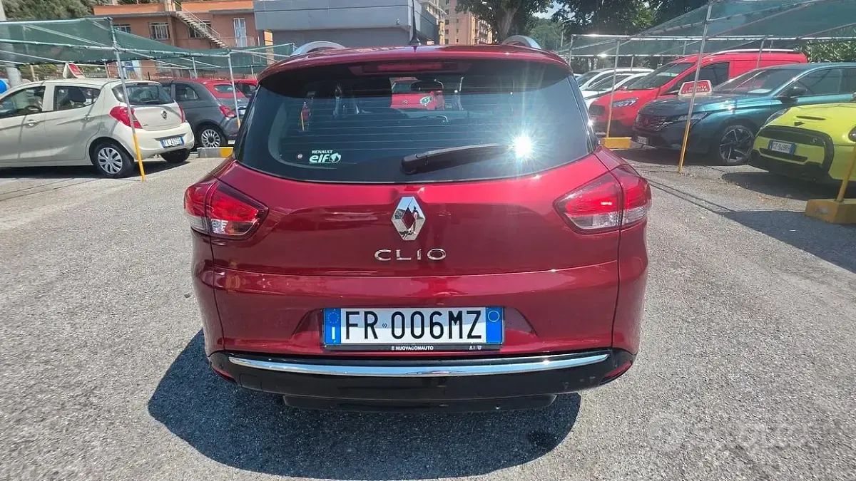 Usata Renault Clio 90 CV (66 kW) 2018 Rosso Station wagon