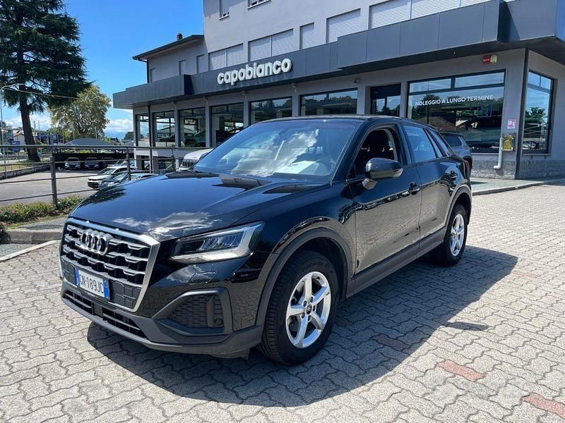 Nero Usata 2023 Audi Q2 Business SUV | 25.900 € (Buon prezzo) - Immagine 1/4