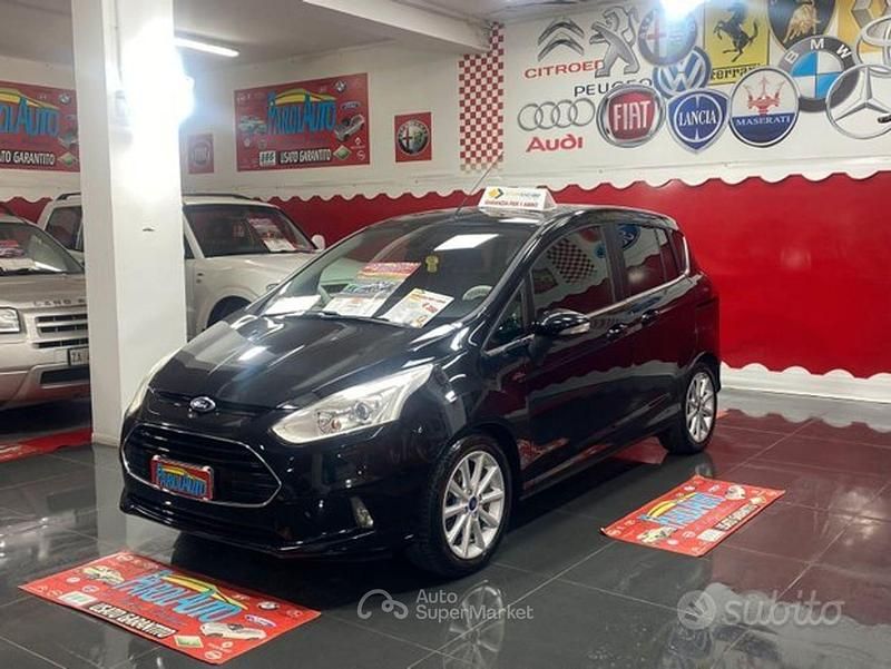 Usata Ford B-MAX Titanium 75 CV (55 kW) 2015 Nero Monovolume