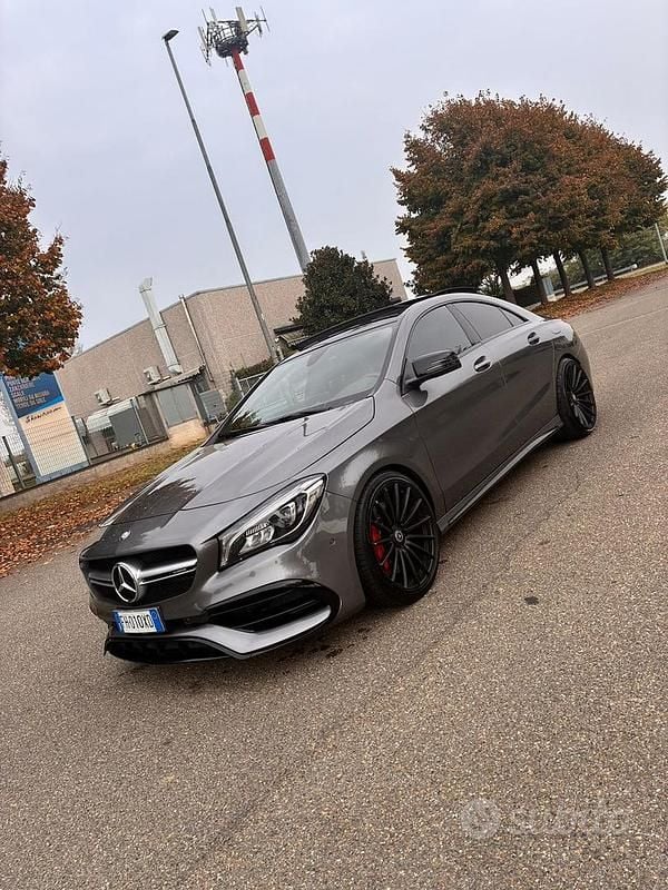 Usata Mercedes CLA45 AMG AMG 381 CV (280 kW) 2017 Grigio Berlina