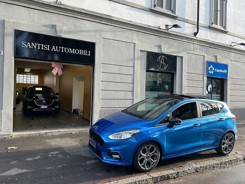 Blu Usata 2019 Ford Fiesta ST-Line Utilitaria | 11.990 € (Buon prezzo) - Immagine 1/4