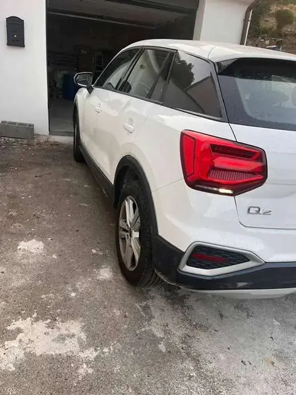 Usata Audi Q2 Admired 116 CV (85 kW) 2023 Bianco SUV
