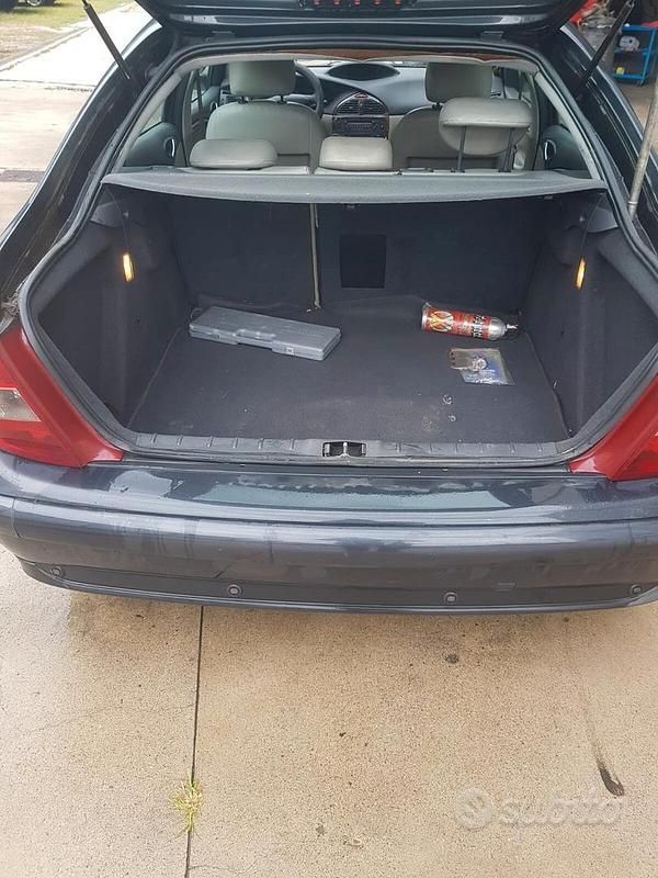 Usata Citroën C5 Exclusive 2002 Grigio Berlina