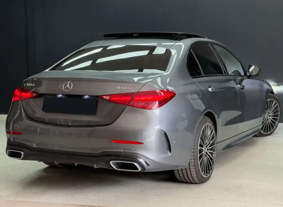 Usata Mercedes C300 AMG Line Premium 265 CV (194 kW) 2024 Grigio Berlina