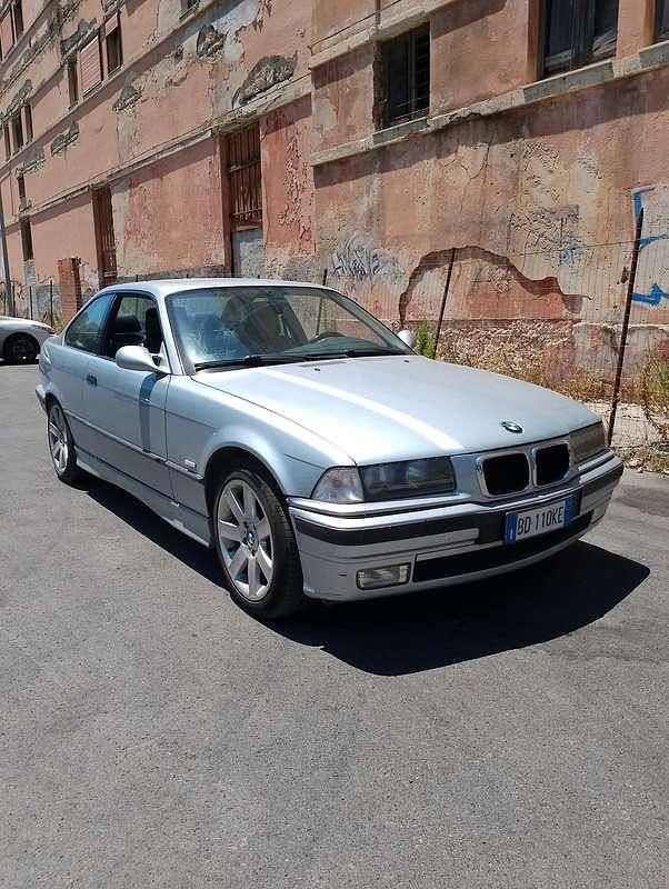 Usata BMW 318 140 CV (102 kW) 1998 Coupé