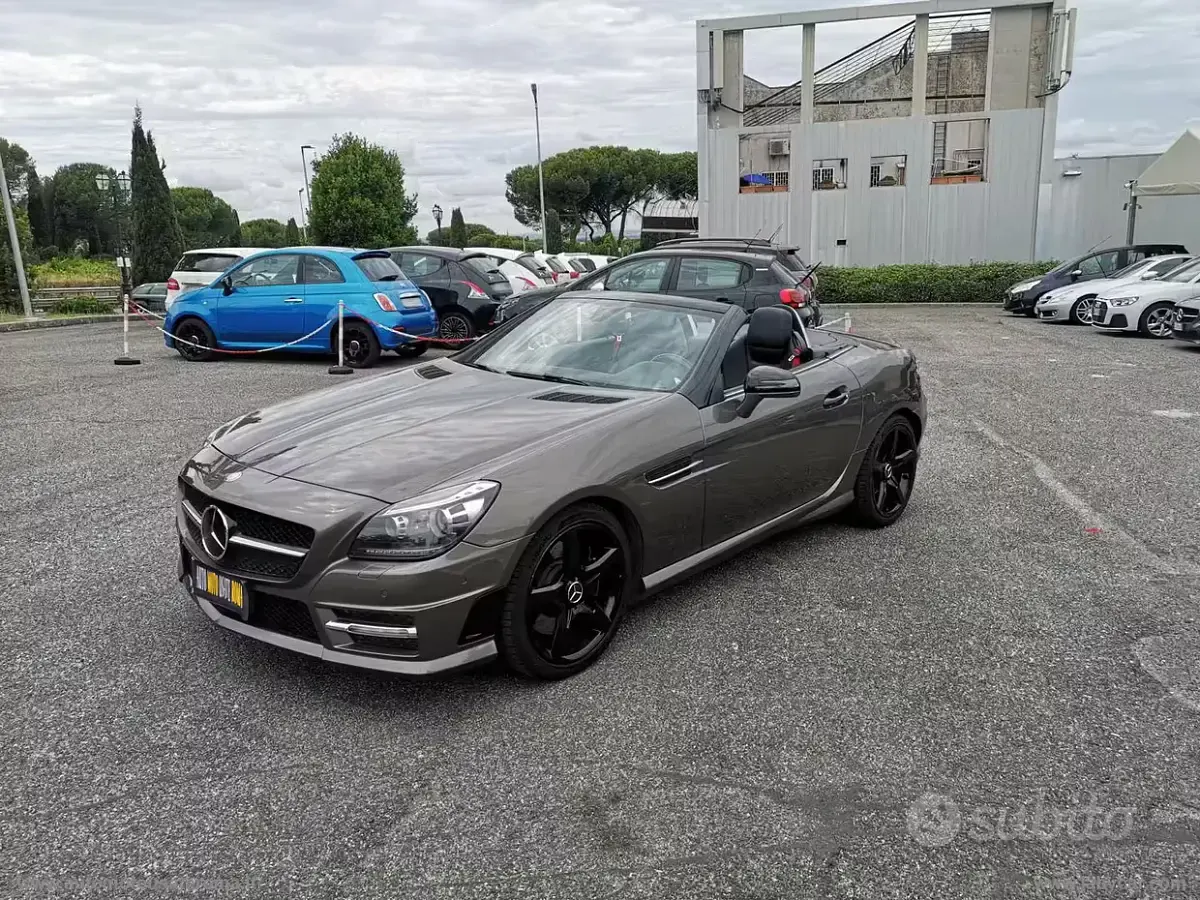 Usata Mercedes SLK250 Premium 204 CV (150 kW) 2013 Grigio Cabrio