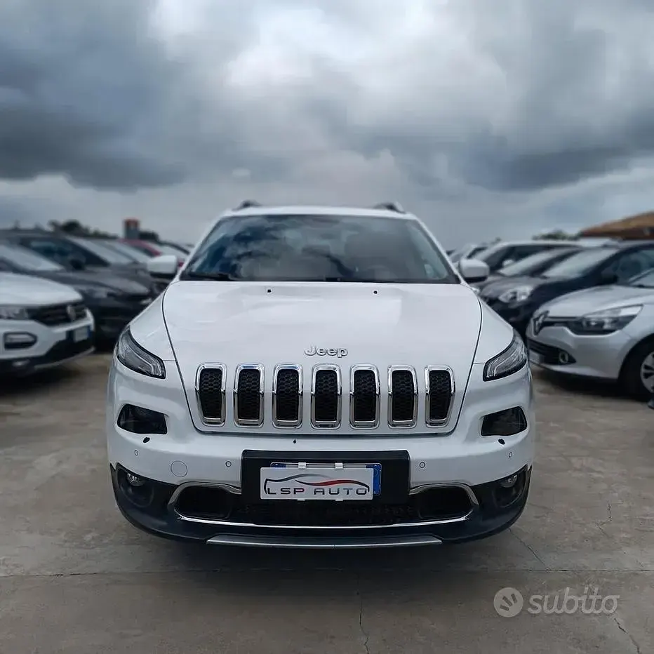 Usata Jeep Cherokee 140 CV (102 kW) 2014 Bianco SUV