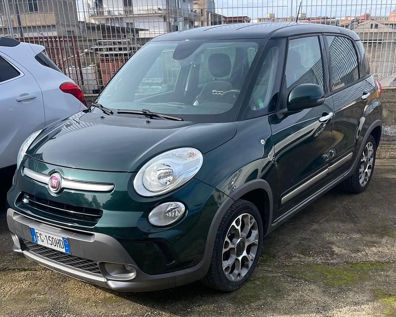 Usata Fiat 500L Trekking 95 CV (69 kW) 2016 Verde Monovolume