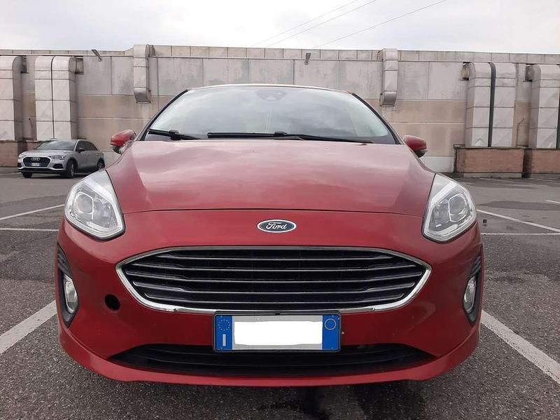Usata Ford Fiesta Titanium 75 CV (55 kW) 2020 Rosso Berlina