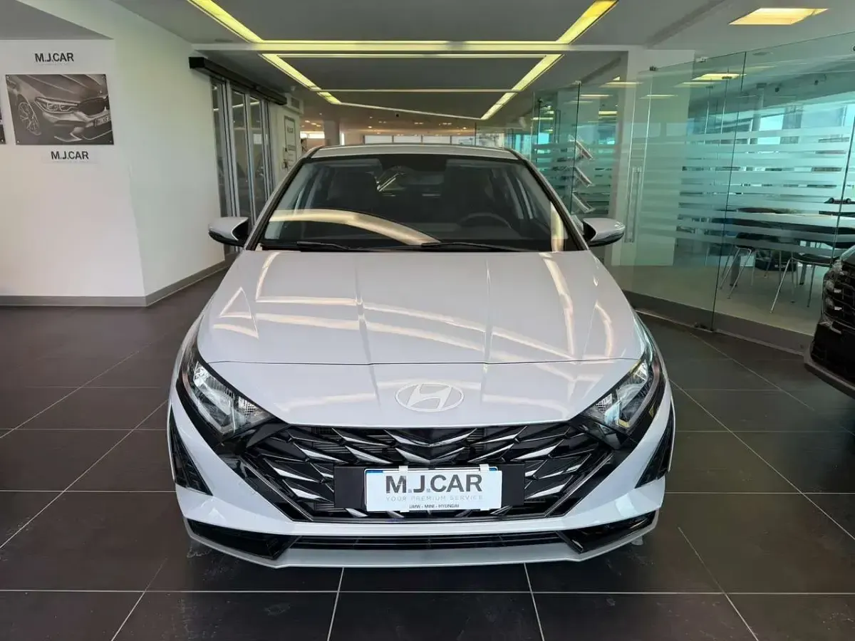 Nuova Hyundai i20 90 CV (66 kW) 2026 Grigio Utilitaria