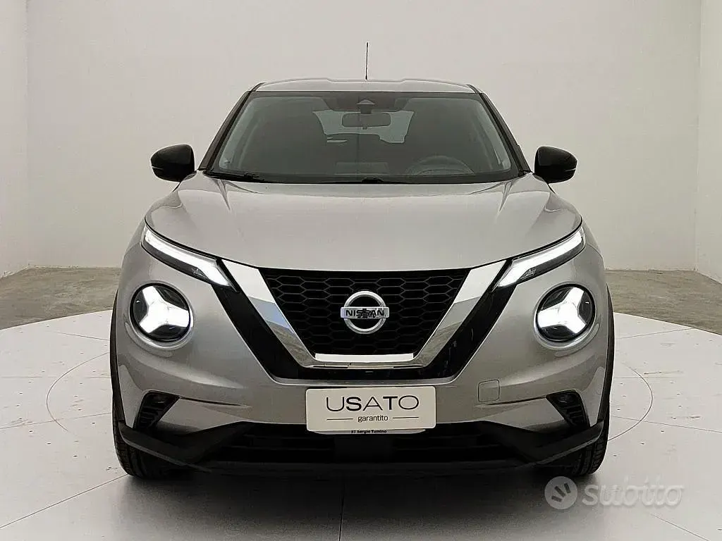Usata Nissan Juke 114 CV (83 kW) 2022 Grigio SUV