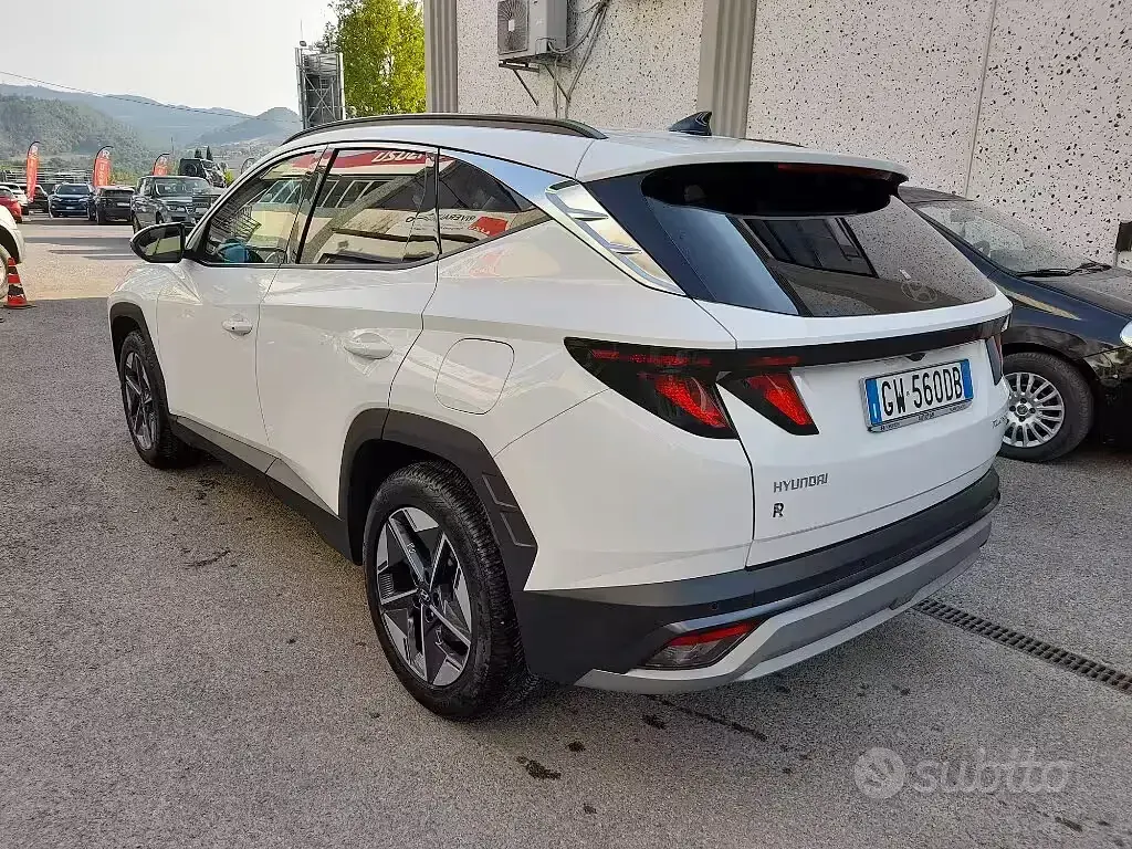Usata Hyundai Tucson 136 CV (100 kW) 2024 Bianco SUV