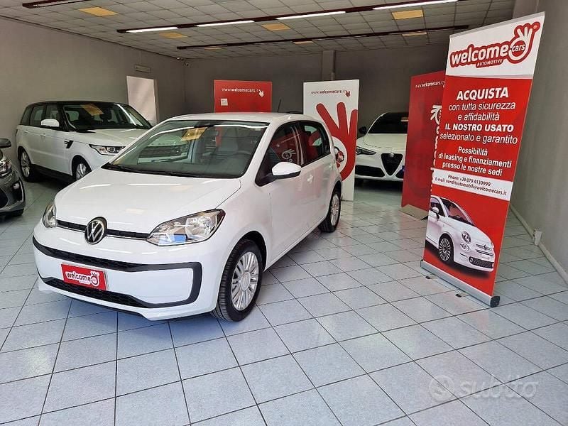 Bianco Usata 2023 VW up! move up! Due volumi | 15.900 € (Molto cara) - Immagine 1/4