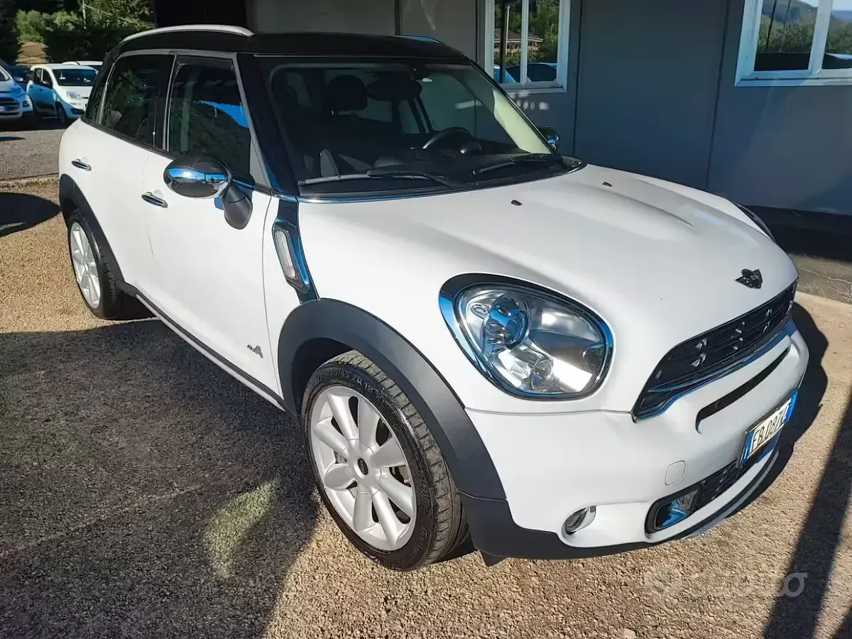 Usata Mini Cooper D Countryman 143 CV (105 kW) 2015 Bianco SUV