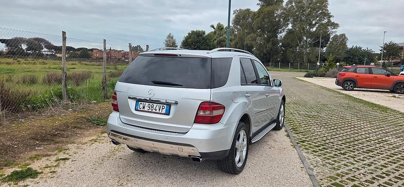 Usata Mercedes ML320 224 CV (164 kW) 2005 SUV