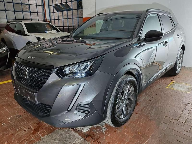 Usata Peugeot 2008 Active 131 CV (96 kW) 2023 Grigio SUV