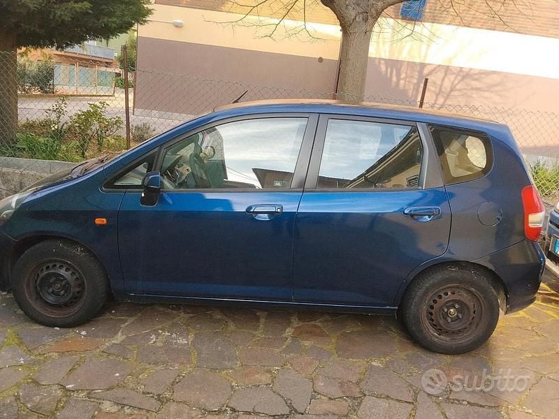 Usata Honda Jazz 2004 Blu Utilitaria
